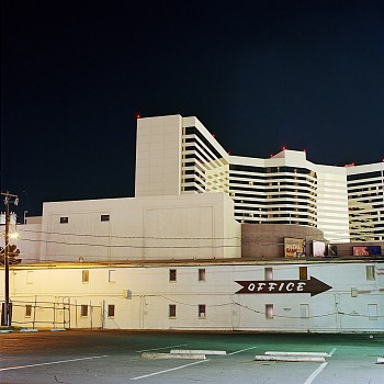 Work:&nbsp;Free Parking